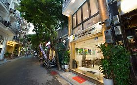 Khách sạn Galliot Central